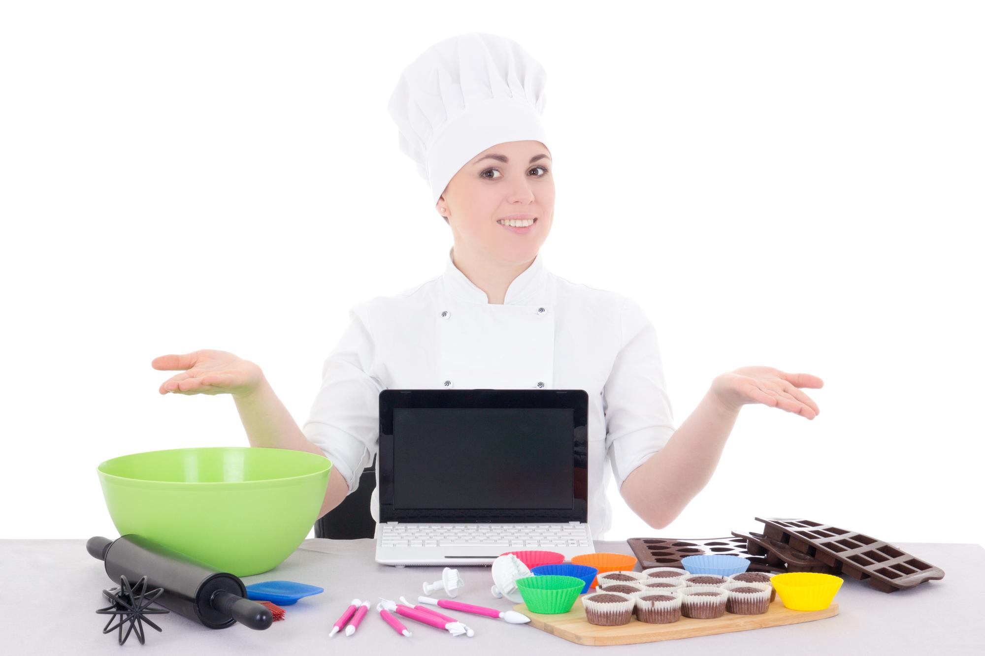 Chef che guida studente durante lezione online